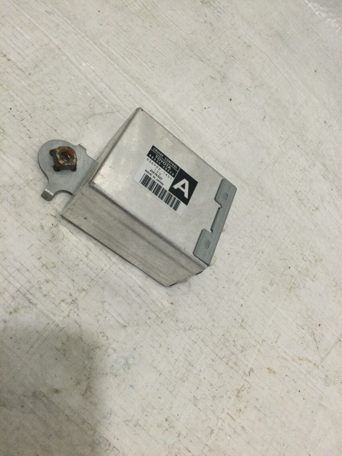 2001-2003 Toyota Highlander Cruise Control Computer Module 88240-48020 OEM