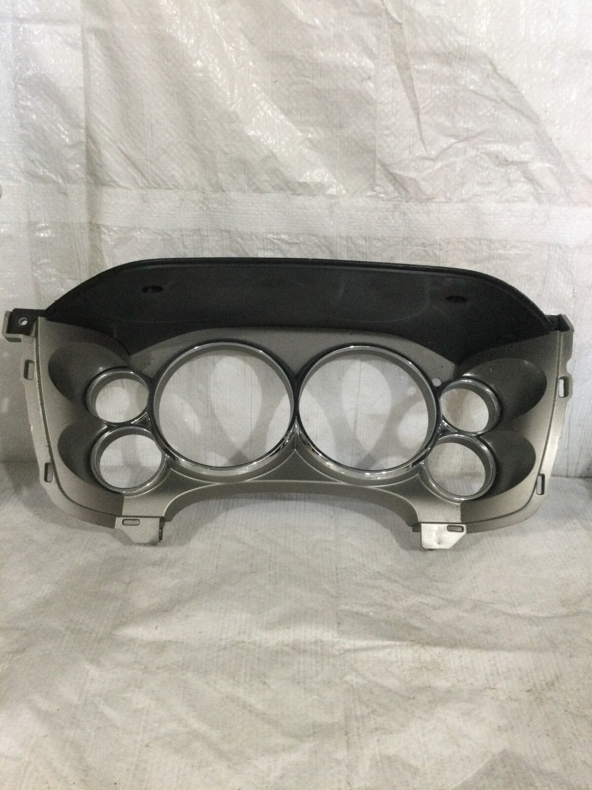 2007 - 2013 Chevrolet Silverado 1500 Instrument Cluster Bezel 25782906 OEM