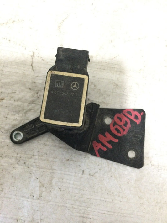 2011 Mercedes Benz GL350 Suspension Level Height Sensor 0105427717 OEM