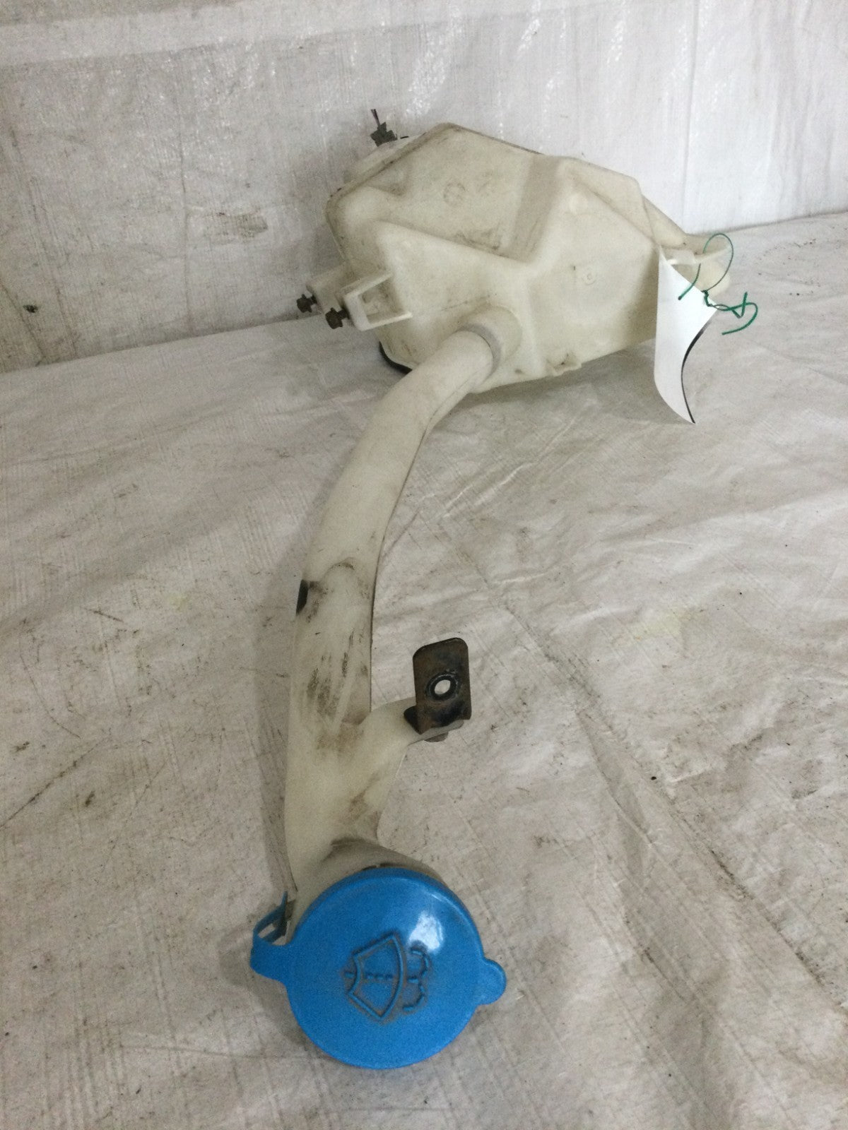 2003 Infiniti FX35 Windshield Washer Fluid Reservoir Bottle OEM