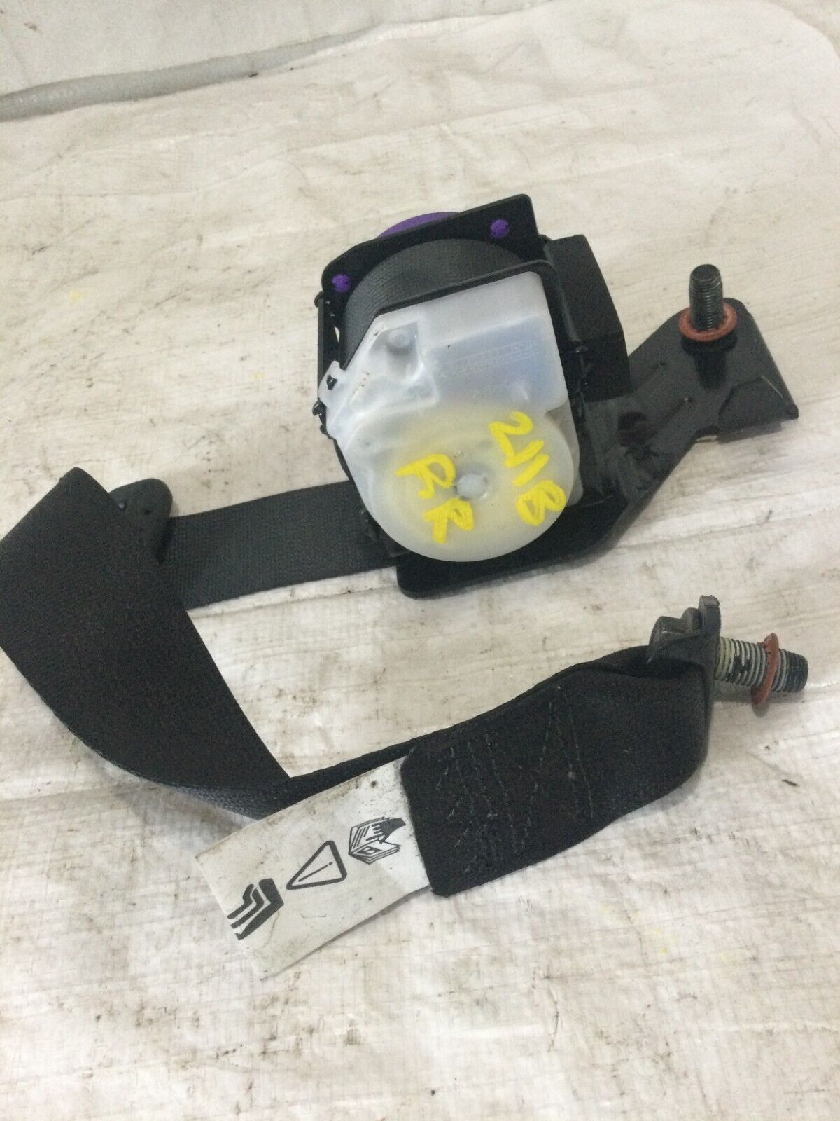 2017 Hyundai Elantra  Rear Right Seat Belt  OEM