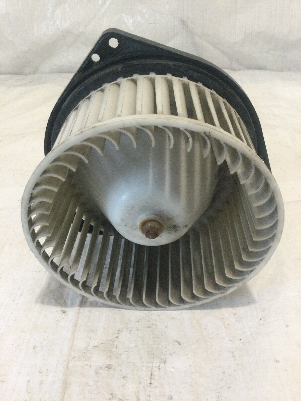 2001 Nissan Xterra A/C Heater Blower Motor OEM