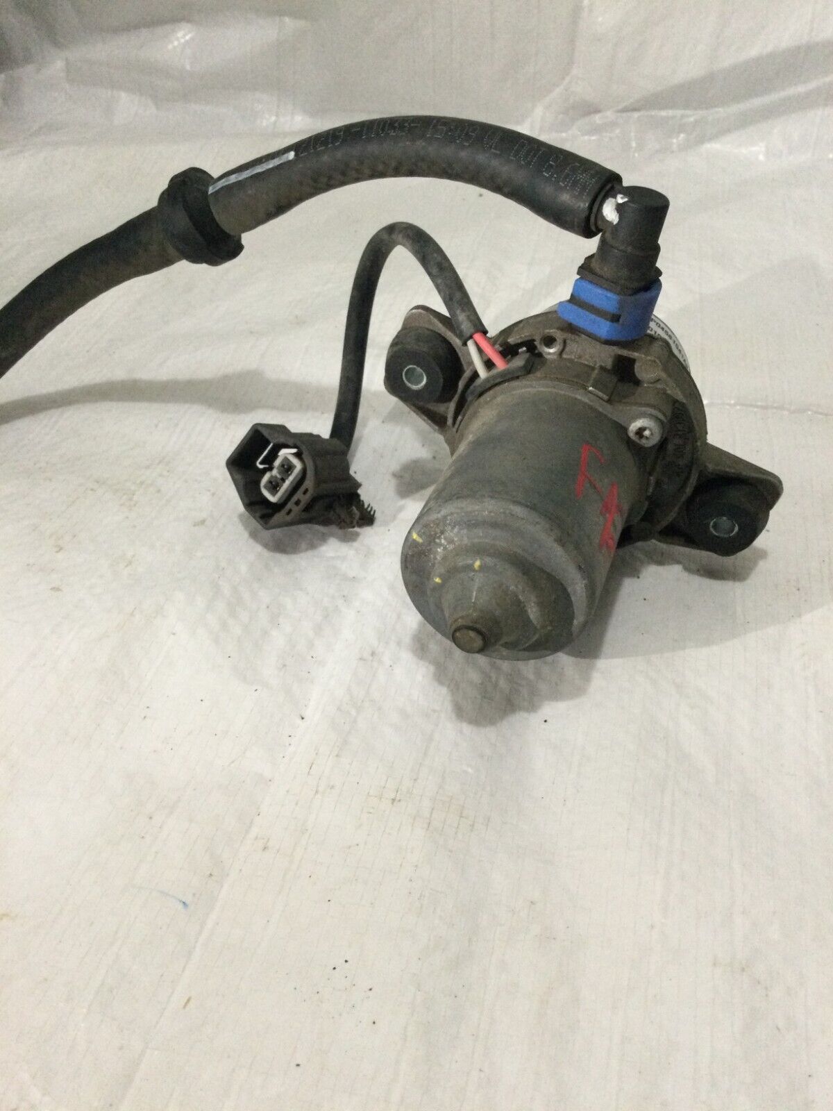 2020 Dodge Grand Caravan Brake Vacuum Pump OEM 04581541AB