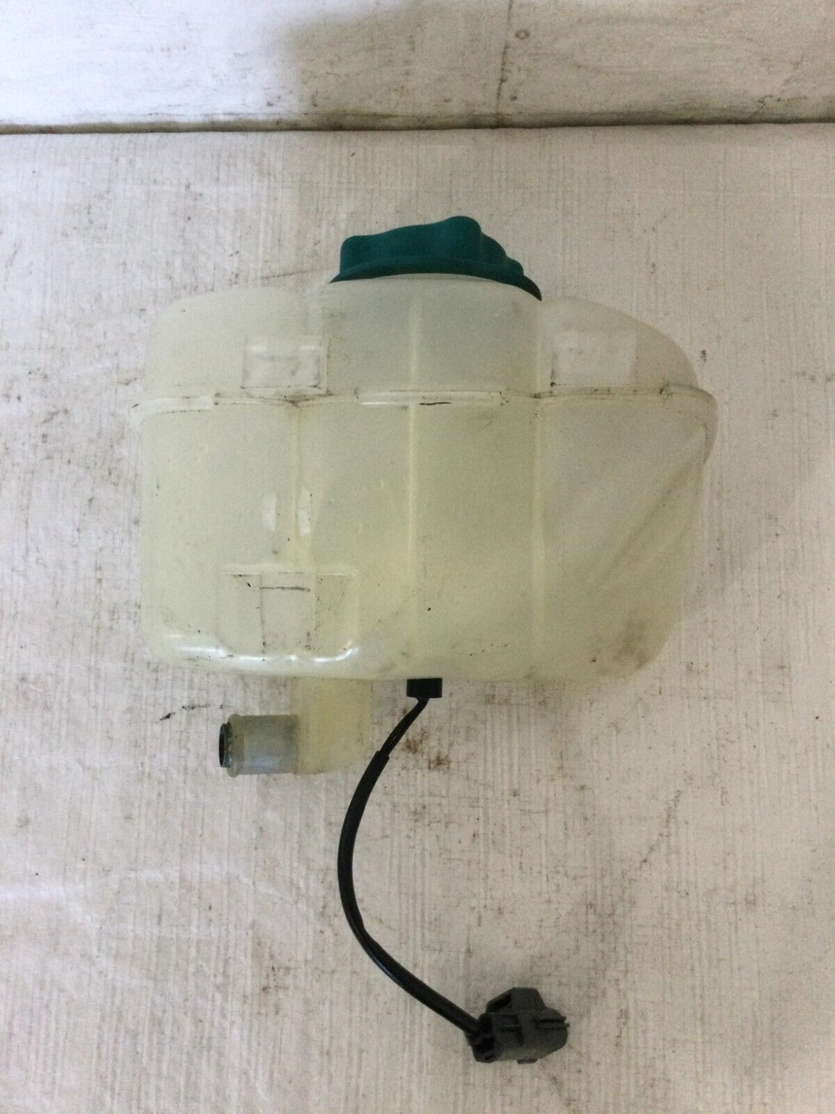 2004 Volvo S60 Coolant Reservoir Radiator Tank OEM