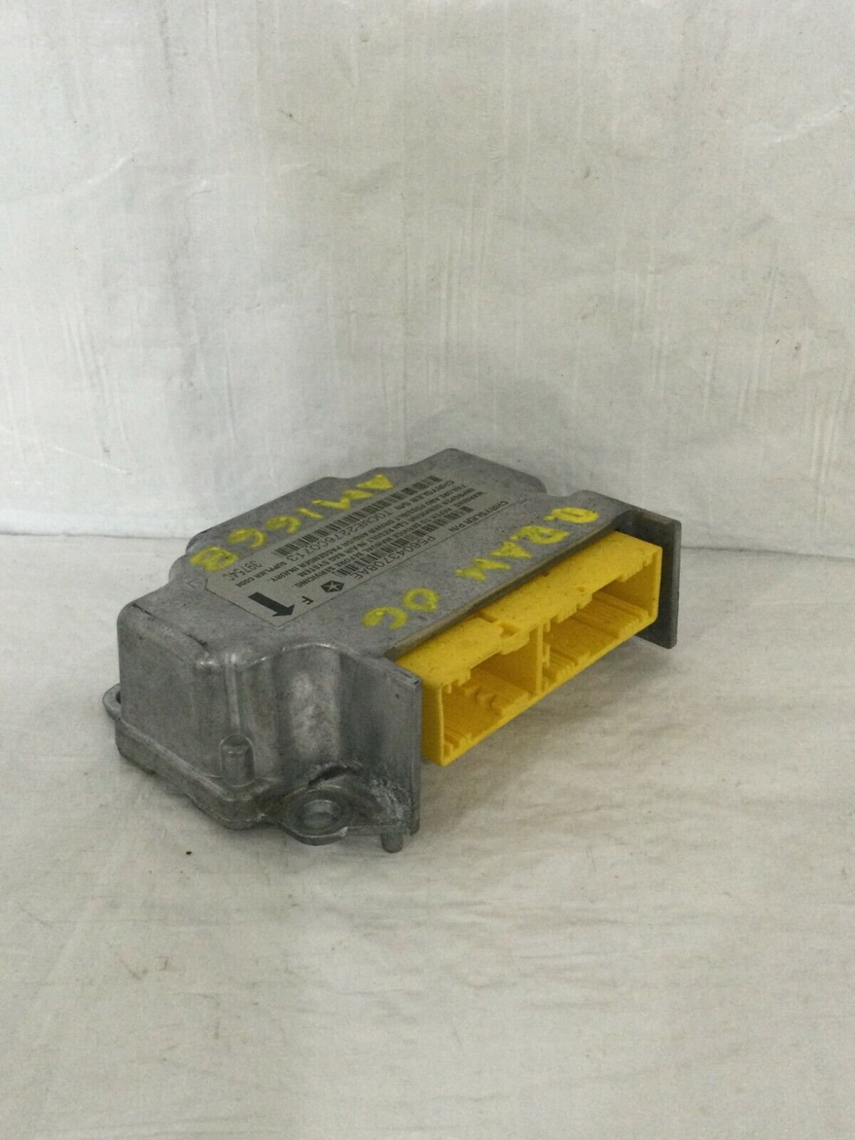 2007 Dodge Ram 3500 OEM SRS Control Module 56043708AE