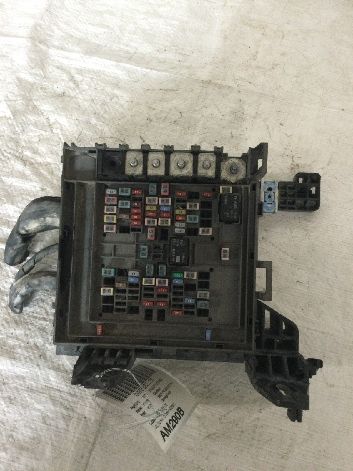 2018 Ford F-150 3.5L Engine Fuse Box OEM