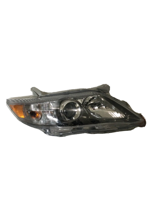 2010 Toyota Camry Headlight Right Passenger Side OEM RH