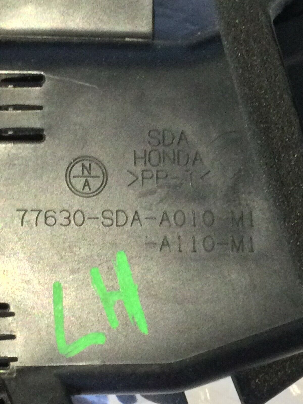 2003-2007 Honda Accord Front Left Driver Side Dash AC Air Vent LH OEM