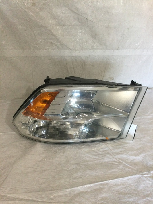 2014 Dodge Ram 2500 Right Passenger Side Headlamp Assembly OEM