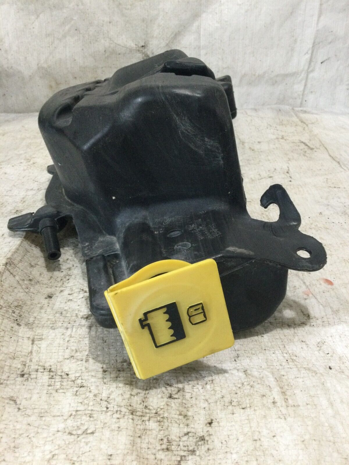 2017 Dodge Ram 1500 Coolant Reservoir Overflow Bottle OEM 5.7L 1002405AH