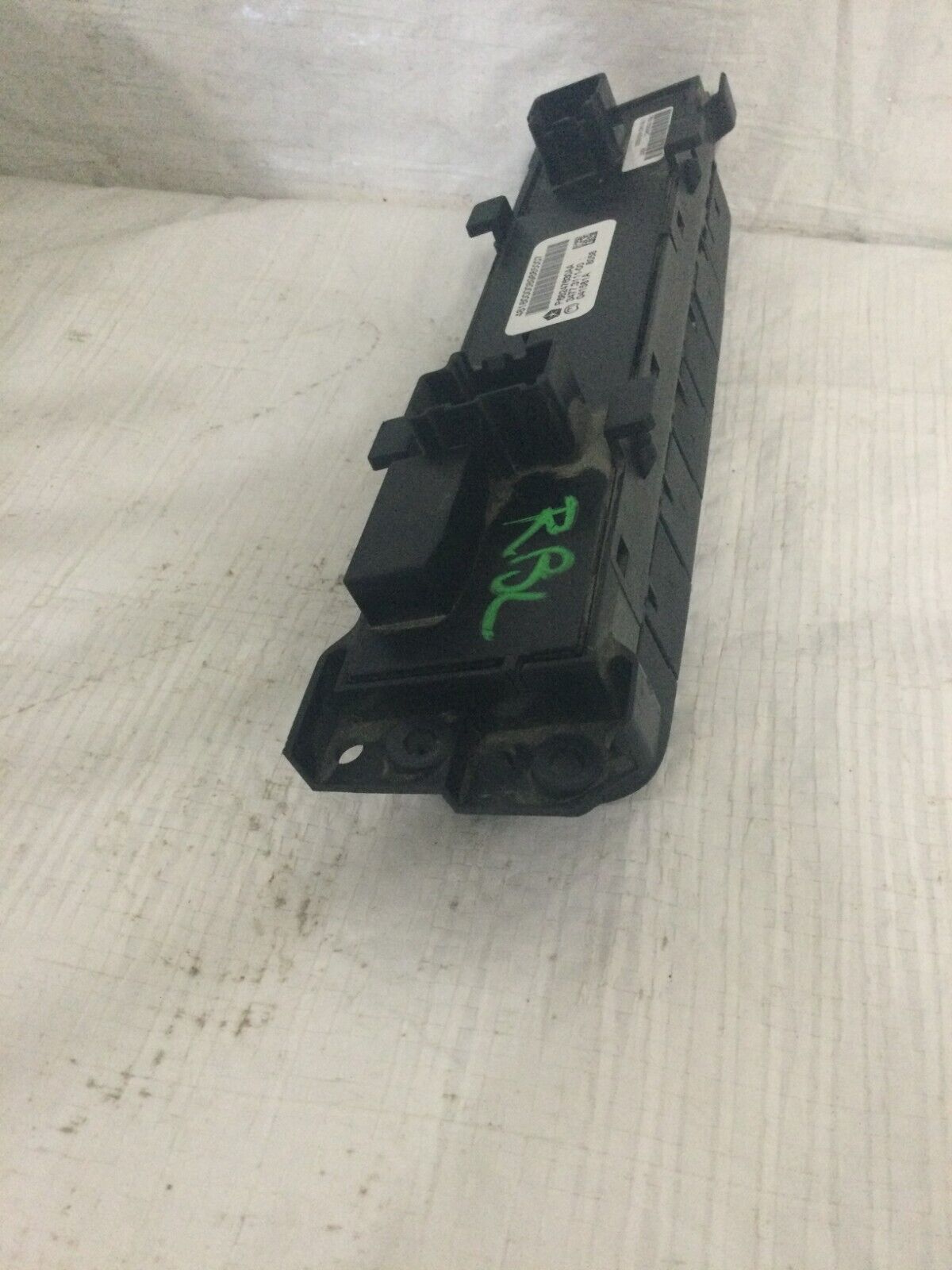 2017 Dodge Ram 1500 Trailer Tow Traction Control Switch Panel 68247630AA OEM