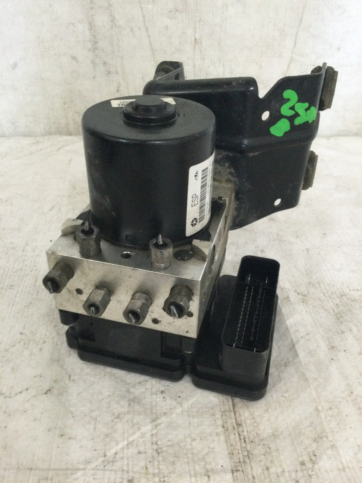 2019 Dodge Ram 1500 5.7L ABS Anti-Lock Brake Pump OEM 68376943AA