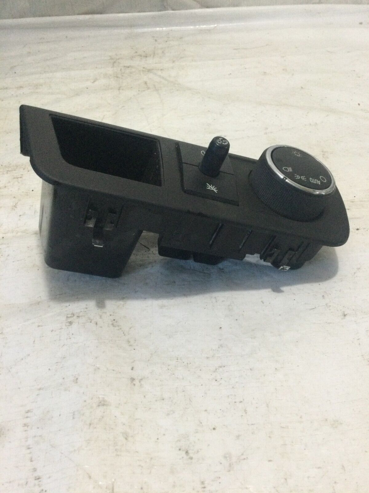 2007 2011 Cadillac Escalade Head light Fog Light Switch 10359413 OEM