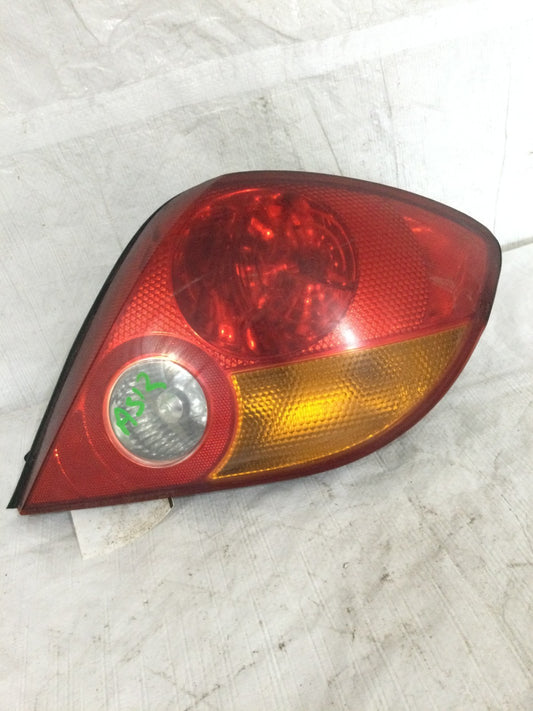 2003 Hyundai Tiburon Right Passenger Side Tail Light Assembly OEM 92402-2CXXX