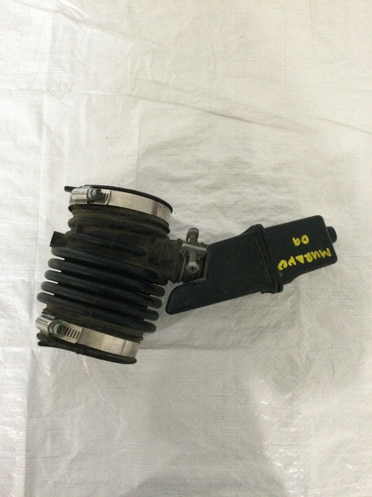  2009-2014 Nissan Murano Air Intake Upper Duct Resonator OEM 1AA0B