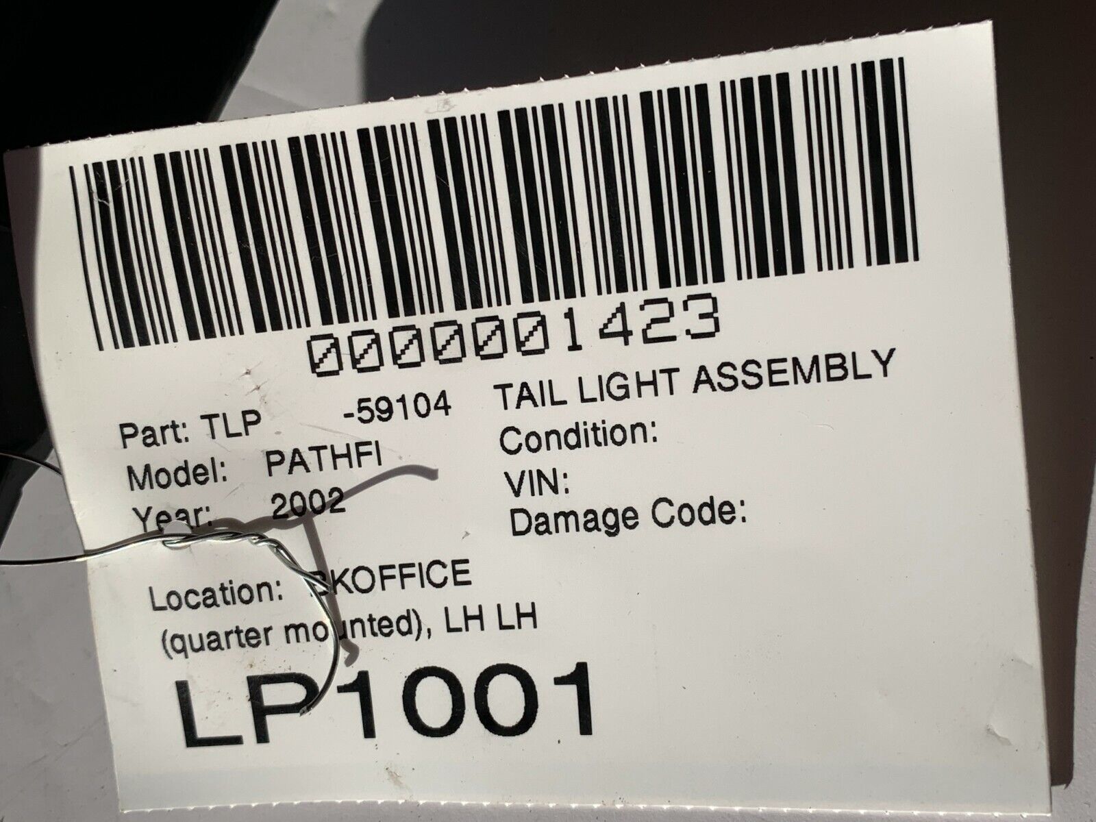 2002 Nissan Pathfinder Tail Light Lamp Rear Left Driver Side OEM LH