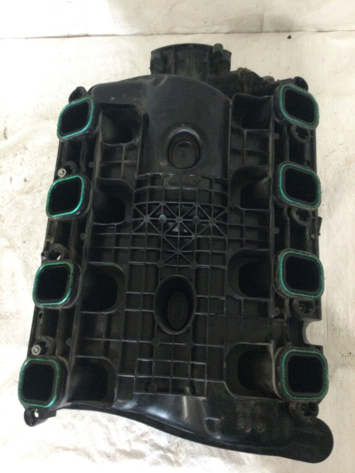 2018 Chevrolet Silverado 1500 5.3L Air Intake Manifold Assembly OEM