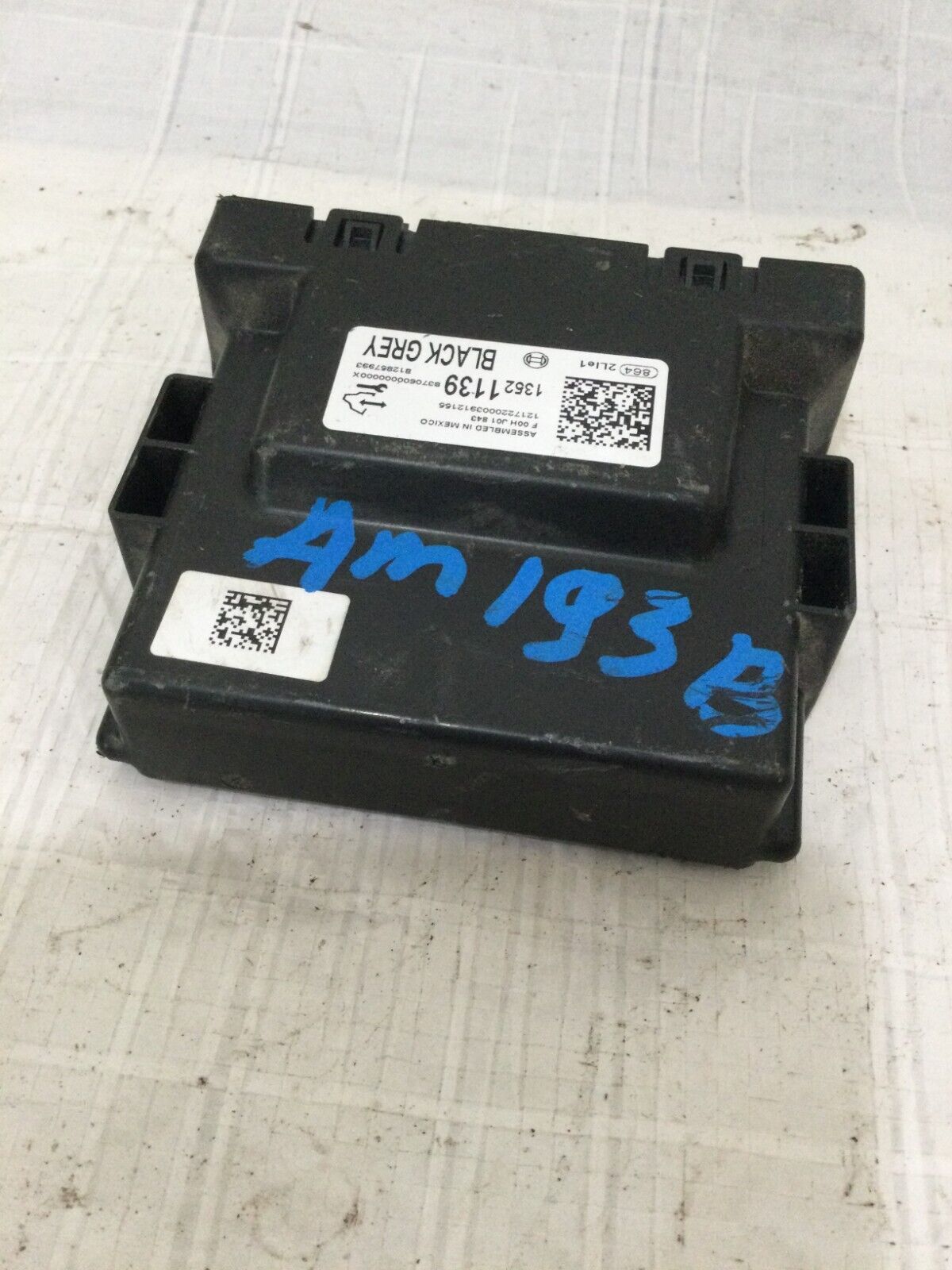 2018 Chevrolet Silverado 1500 Left Driver Park Assist Control Module - 13521139