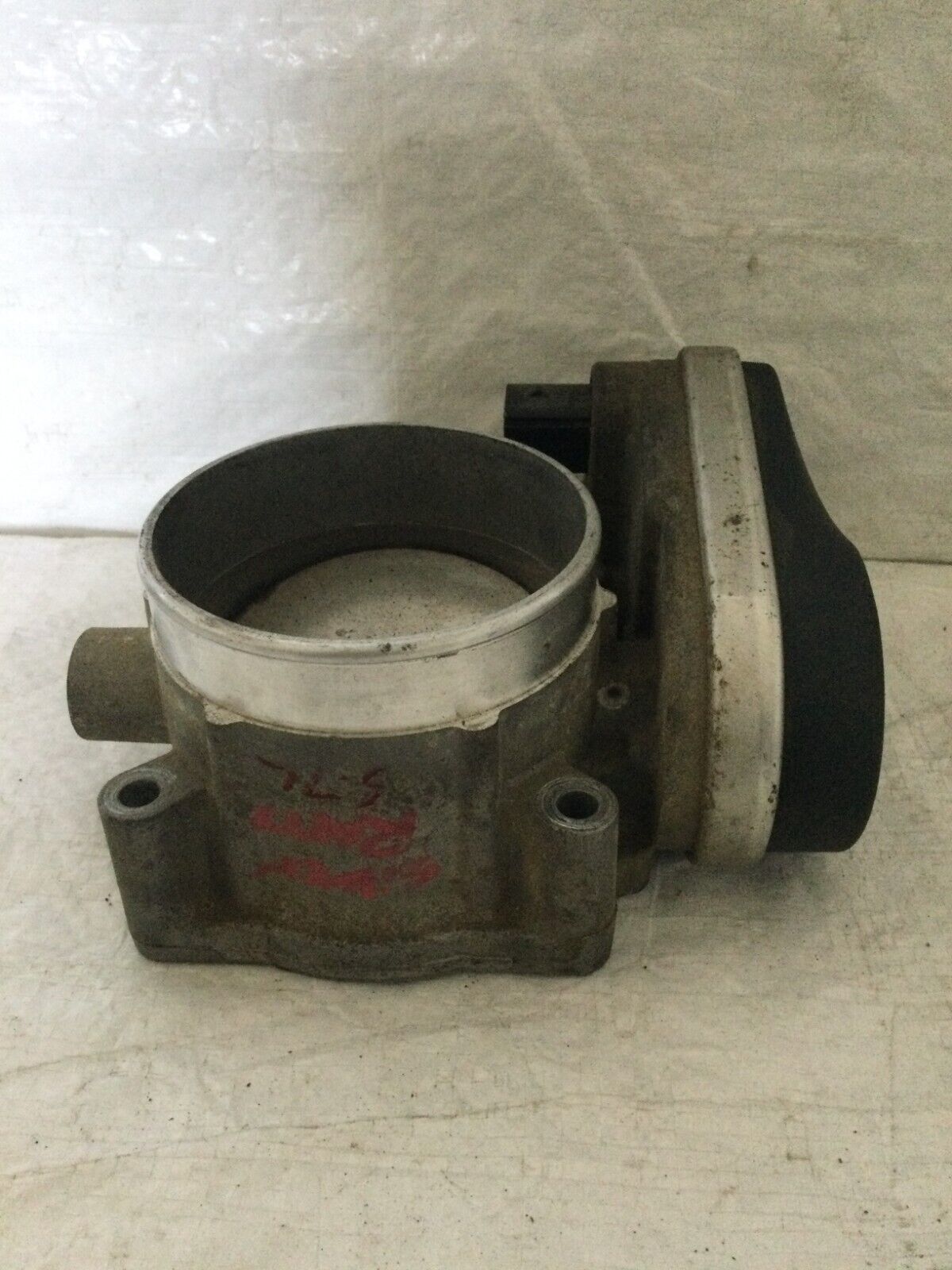 2005 Dodge Ram 2500 Throttle Body Assembly 53032801AC 5.7L OEM