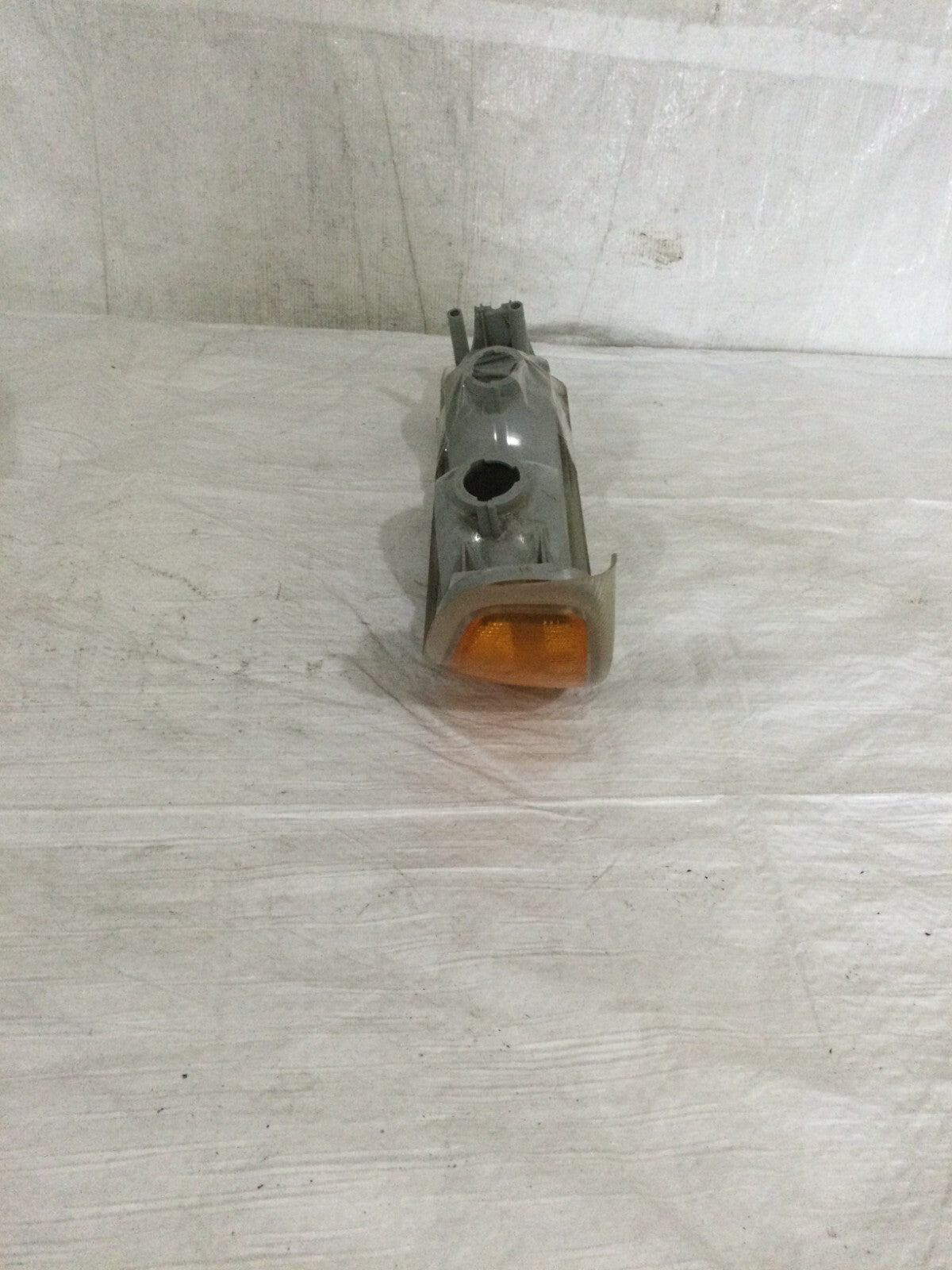 2001 Chevrolet Silverado 2500 Passenger Right Marker/Park/Turn Signal Light OEM