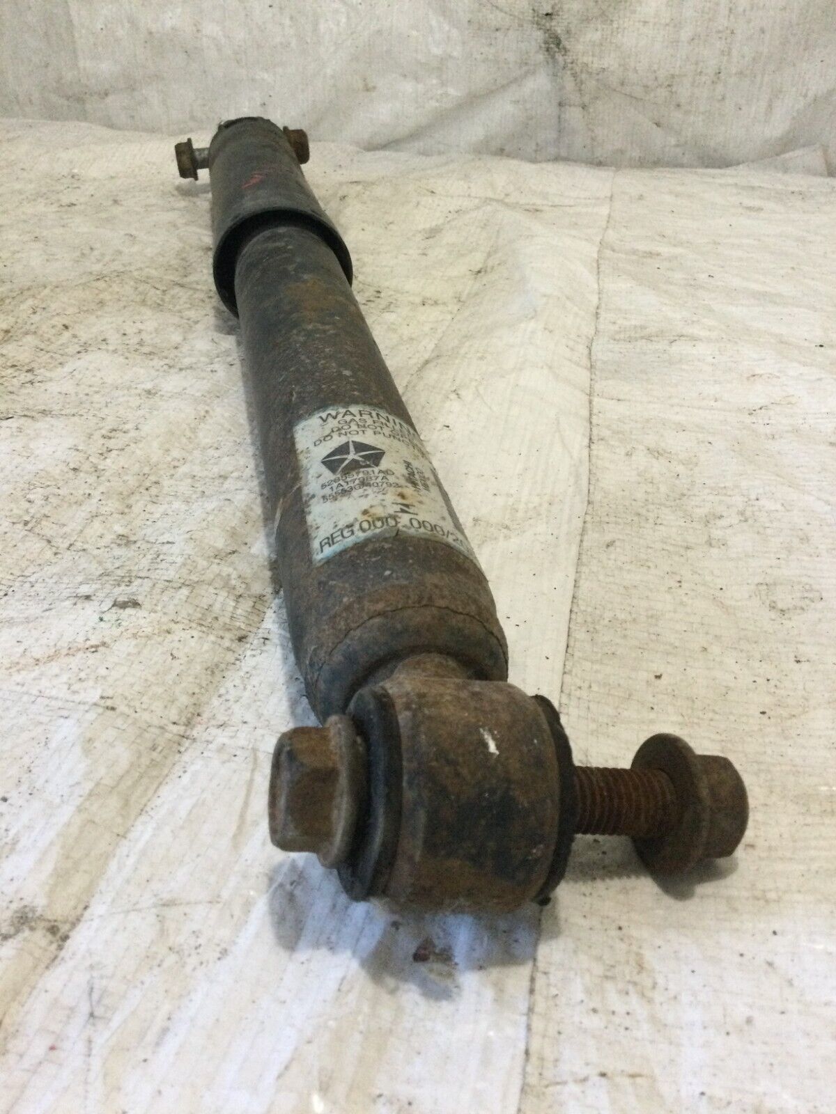 2018 Doge Ram 1500 Rear Shock Absorber OEM