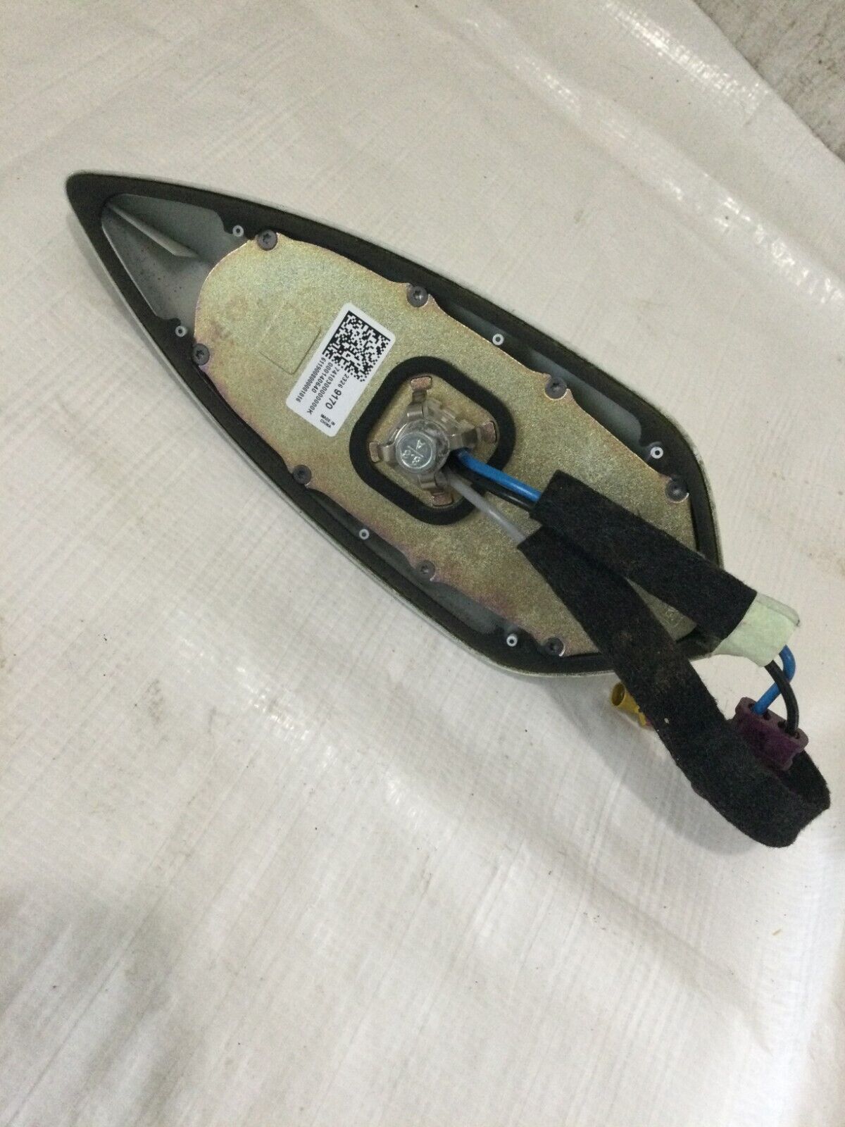 2019 Buick Regal Shark Fin Antenna OEM 23269170
