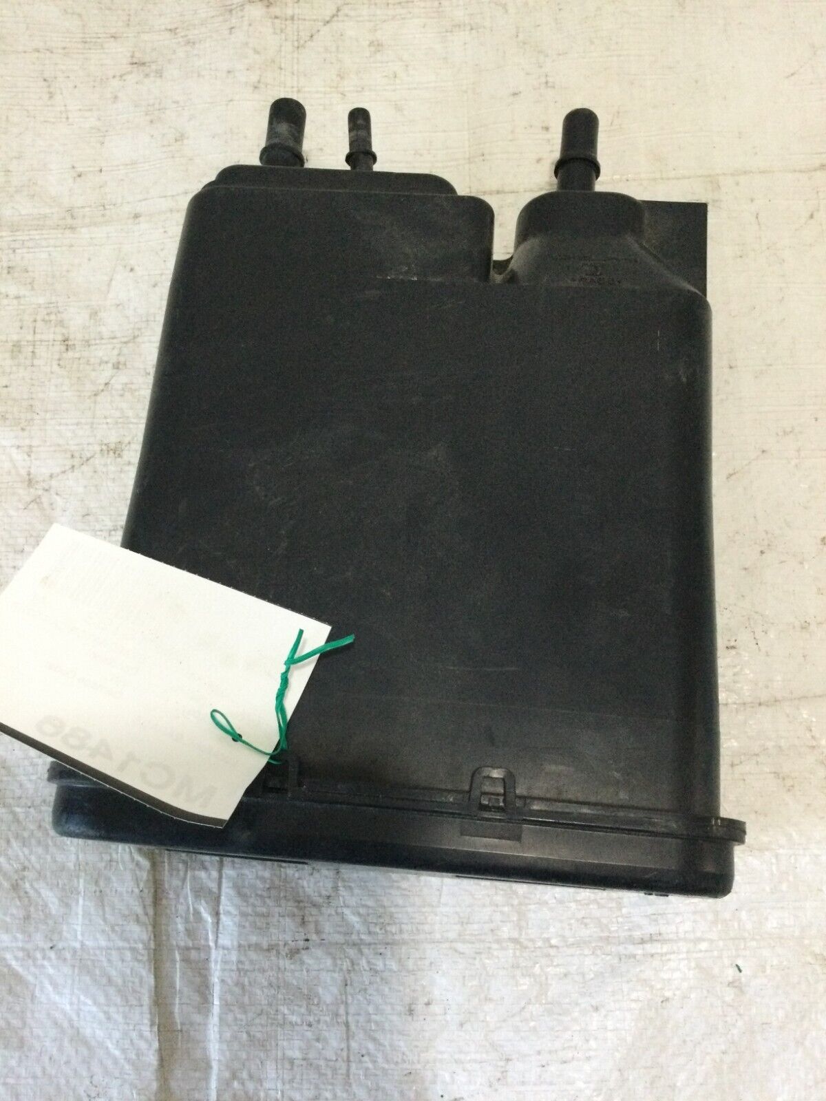 2007 Chevrolet  Silverado 2500  Evaporator Canister  OEM