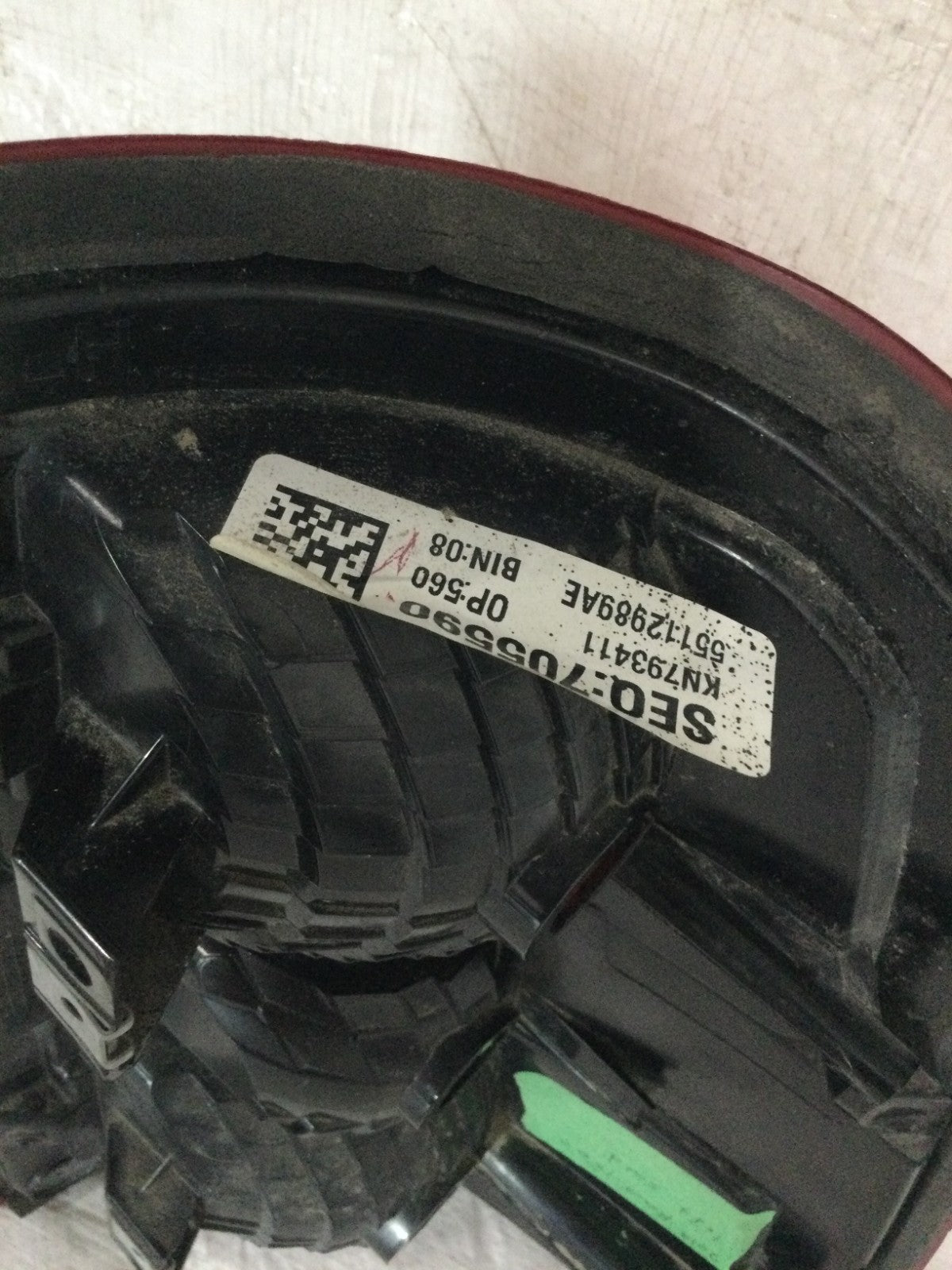 2019-2024 Dodge Ram 1500 Left Driver Tail Light OEM 55112989AE HAS SOME SCUFFS