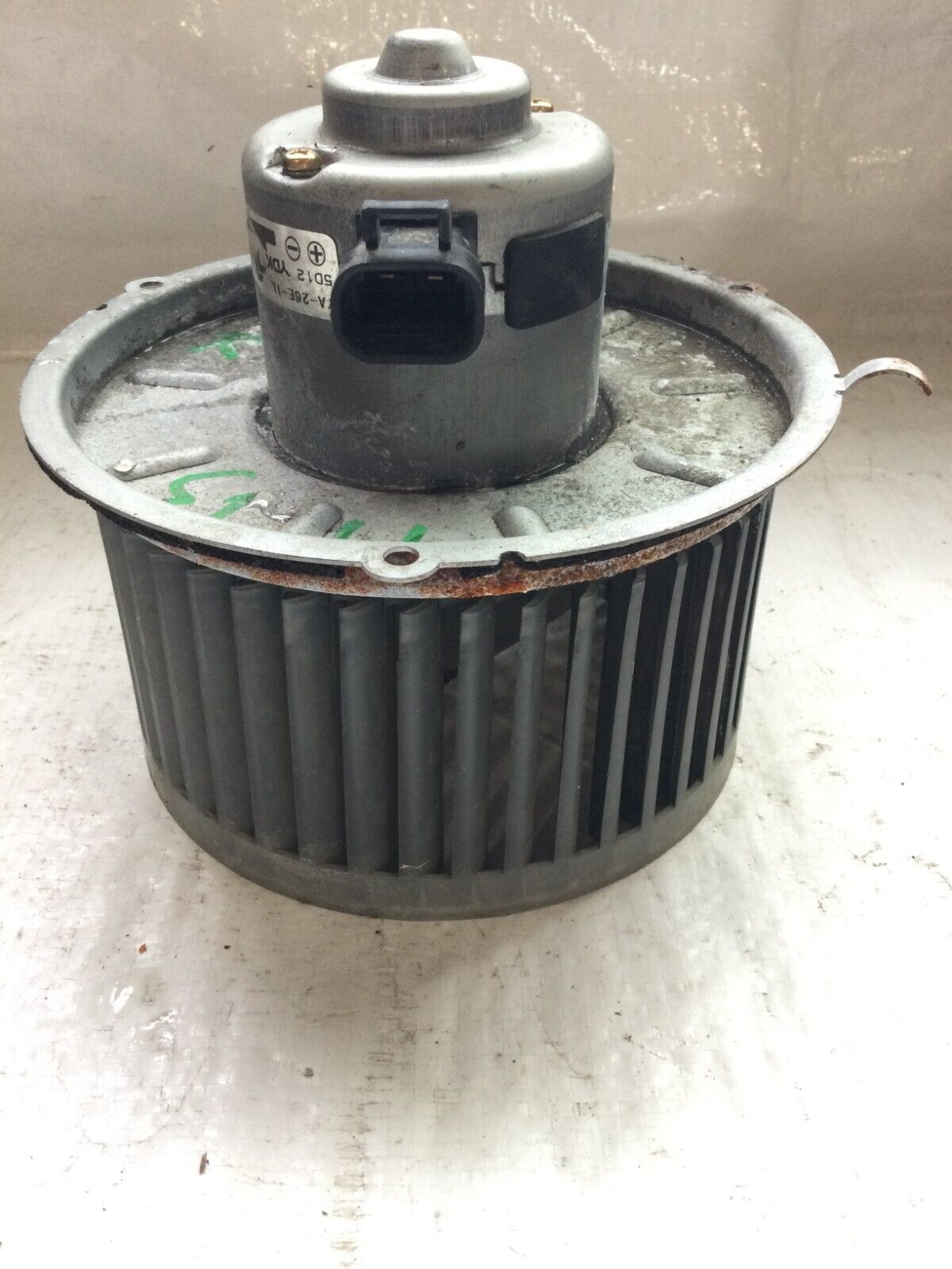 2006 Cadillac Escalade 6.0L Rear A/C Heater Blower Motor OEM