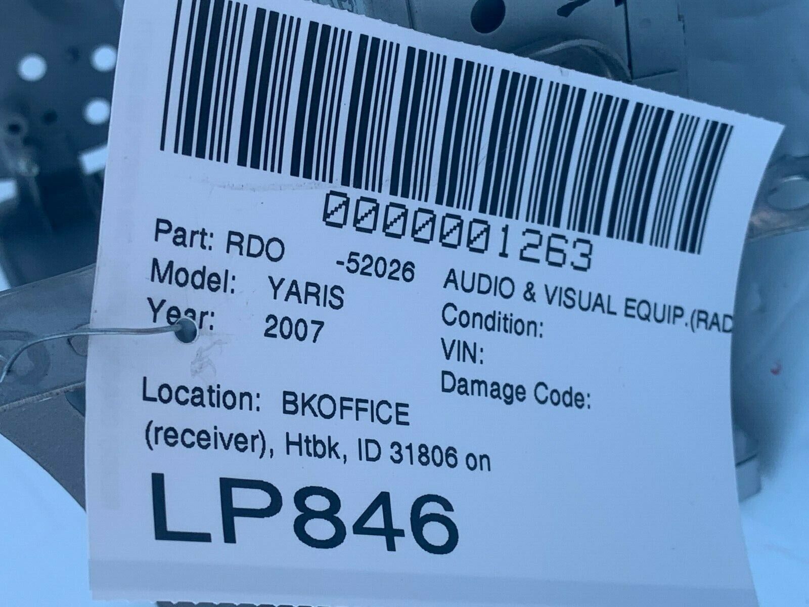 2006-2007 Toyota Yaris Radio CD Player 08600-00980 OEM