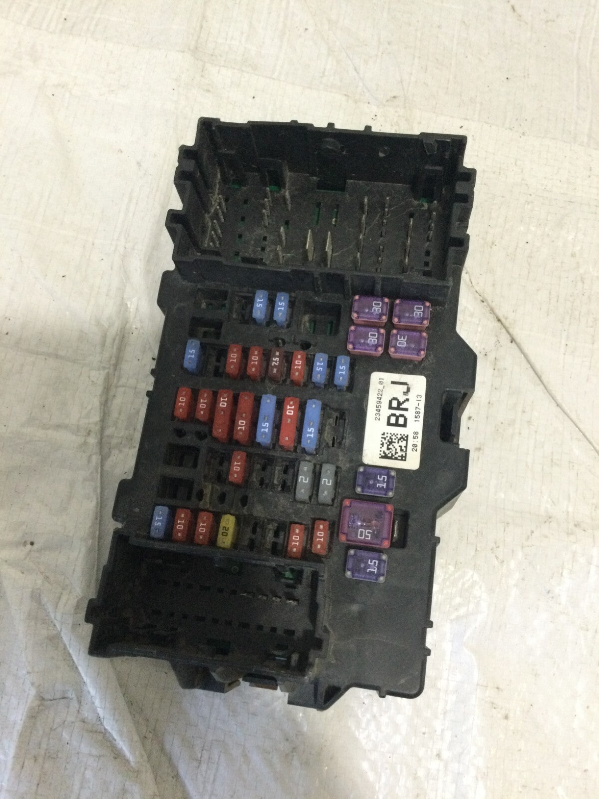 2017 GMC Sierra 1500 Denali Cabin Fuse Relay Box 23459422 OEM