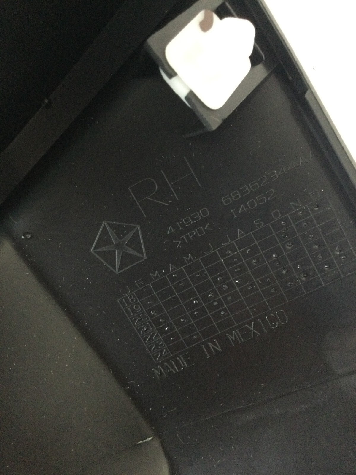 2020 Dodge Ram 2500 Right Passenger Rear Wheel Spat Trim Cover OEM