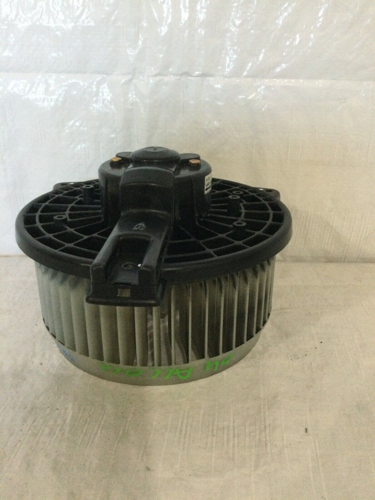 2004 Honda Accord Sedan A/C Heater Blower Motor OEM