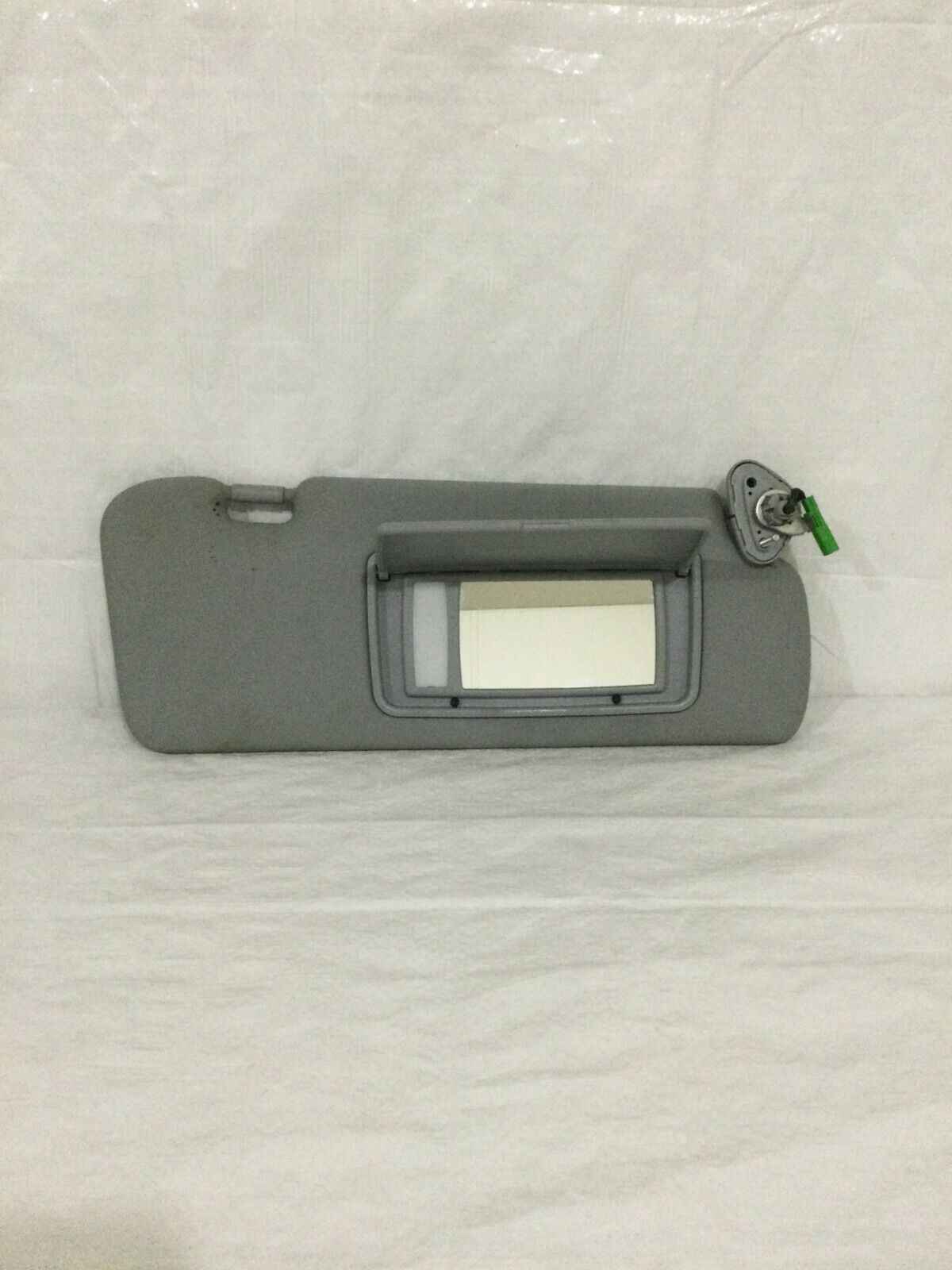 2007-2011 Honda CR-V CRV Right Passenger Illuminated Sun Visor OEM RH