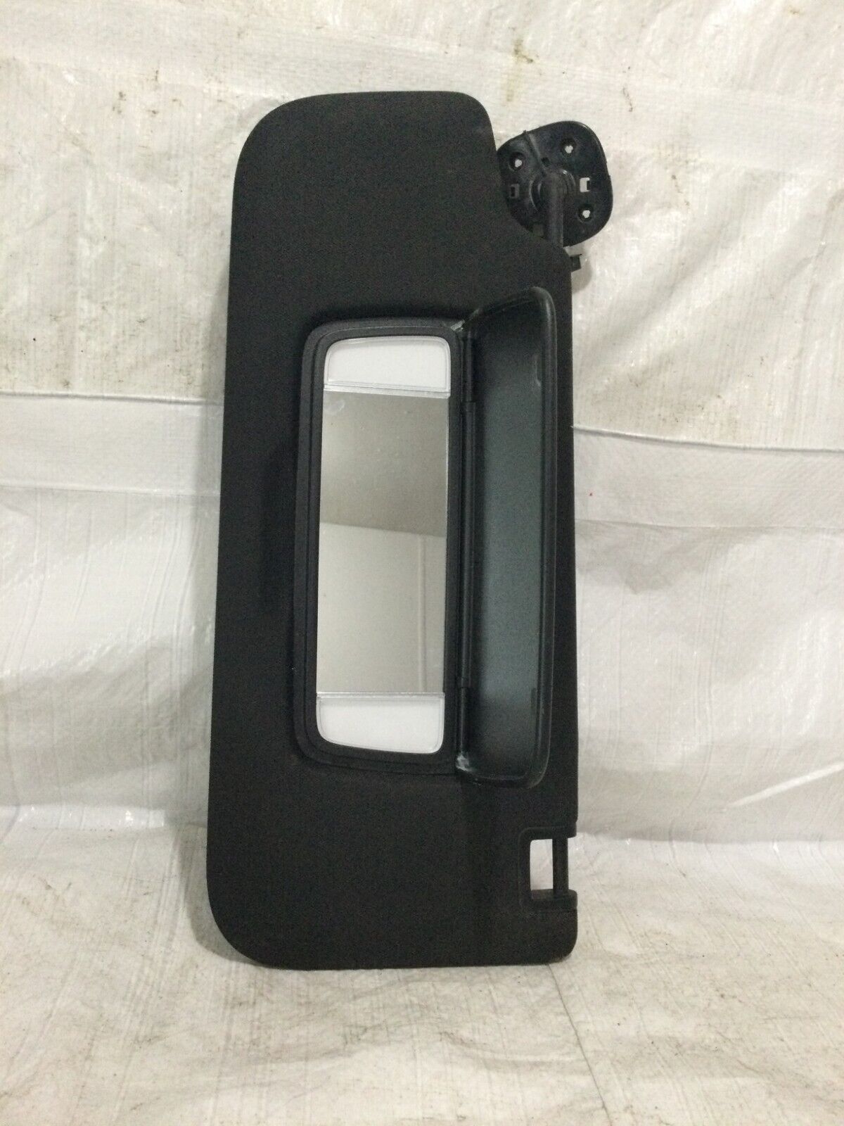 2021 Chevrolet Silverado 1500 Left Driver Illuminated Sun Visor OEM