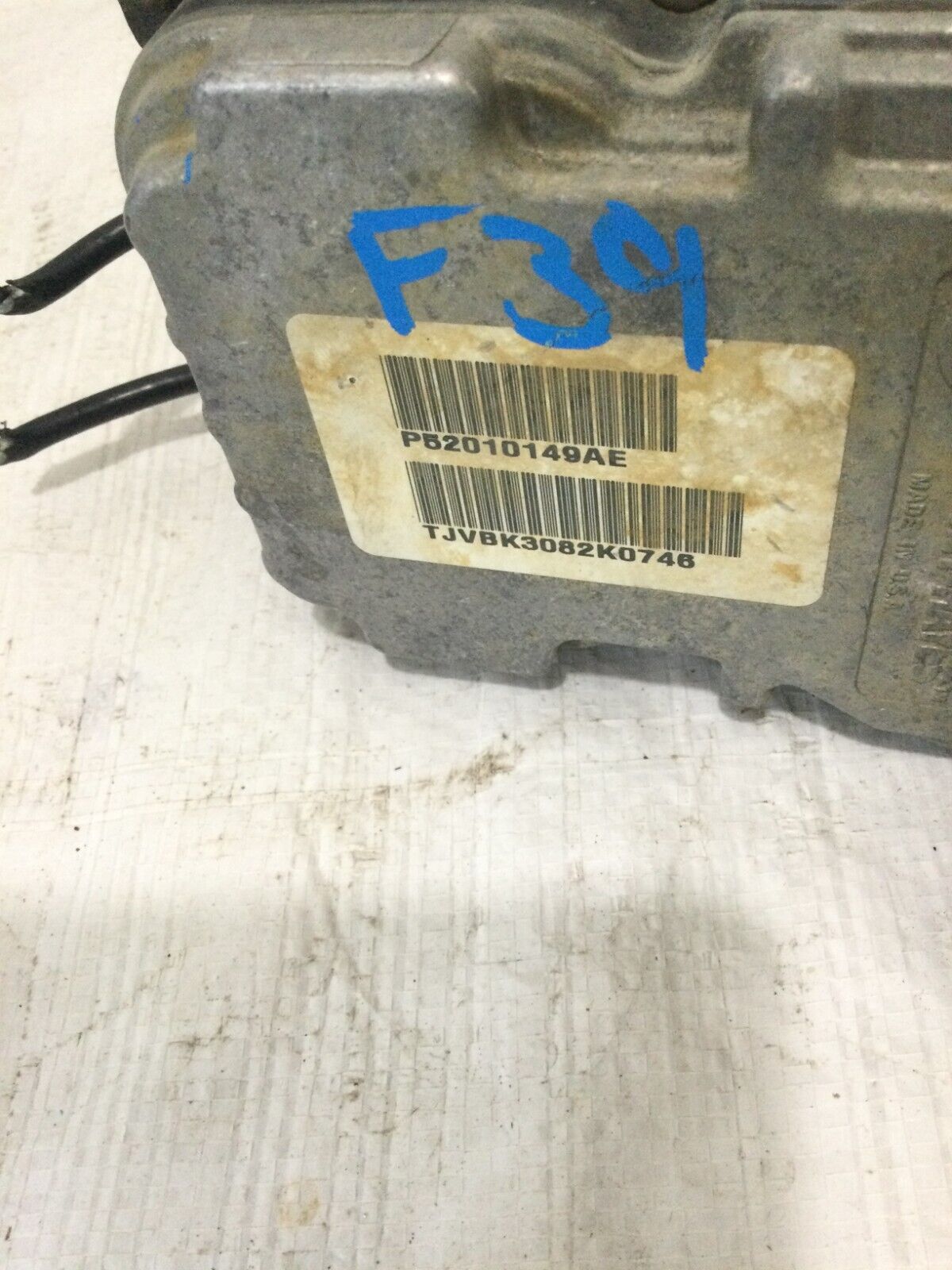 2003 Dodge Ram 2500 Anti-lock Brake Parts 52010149AE OEM