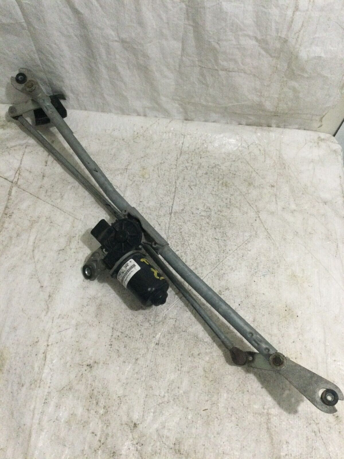 2007 Dodge Ram 3500 Front Wiper Motor W/ Linkage OEM 6.7L Diesel