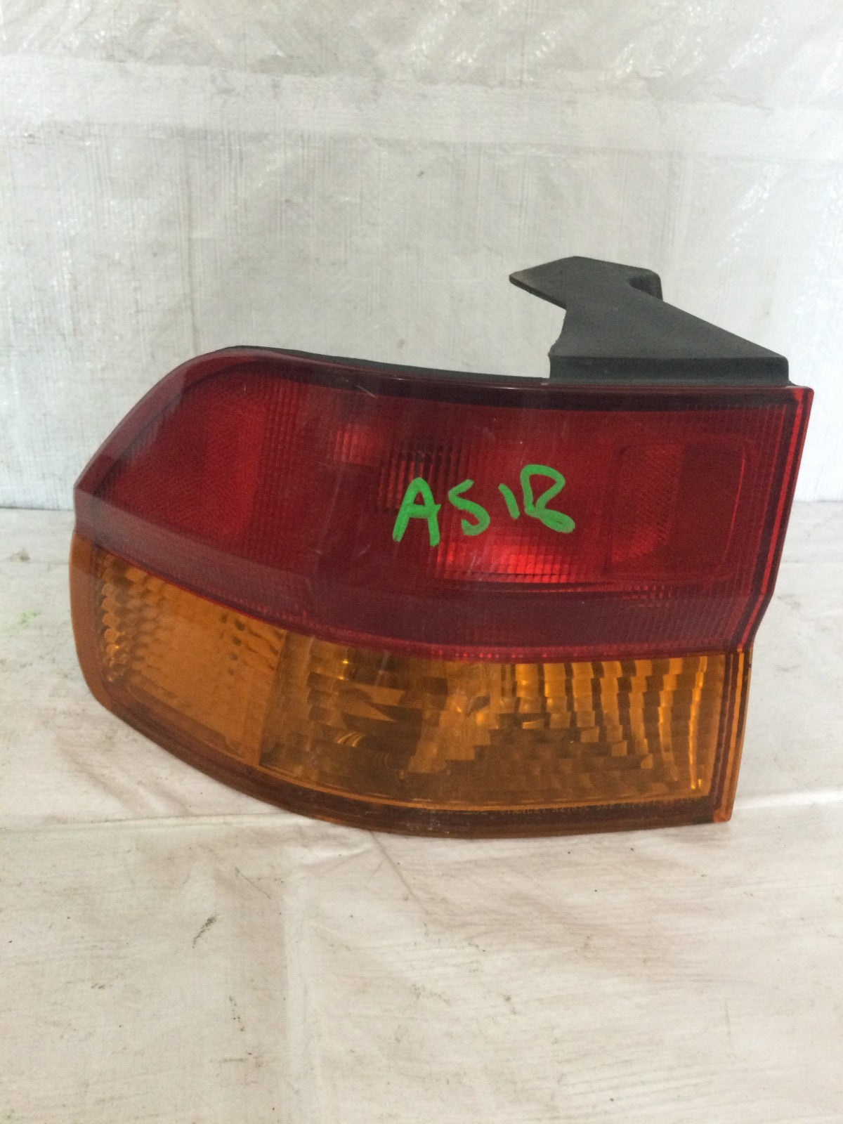 2002-2004 Honda Accord Left Driver Side Outer Quarter Tail Light Lamp OEM