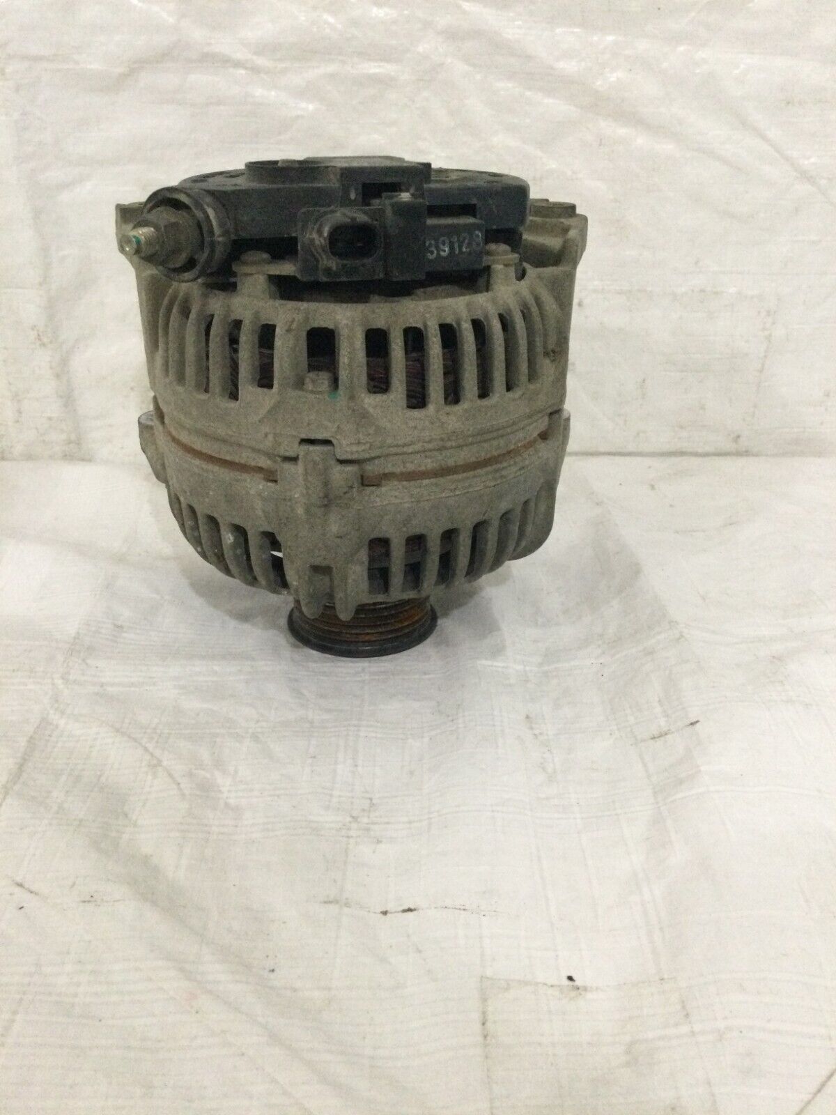 2004 Dodge Ram 1500 Alternator Motor OEM 5.7L