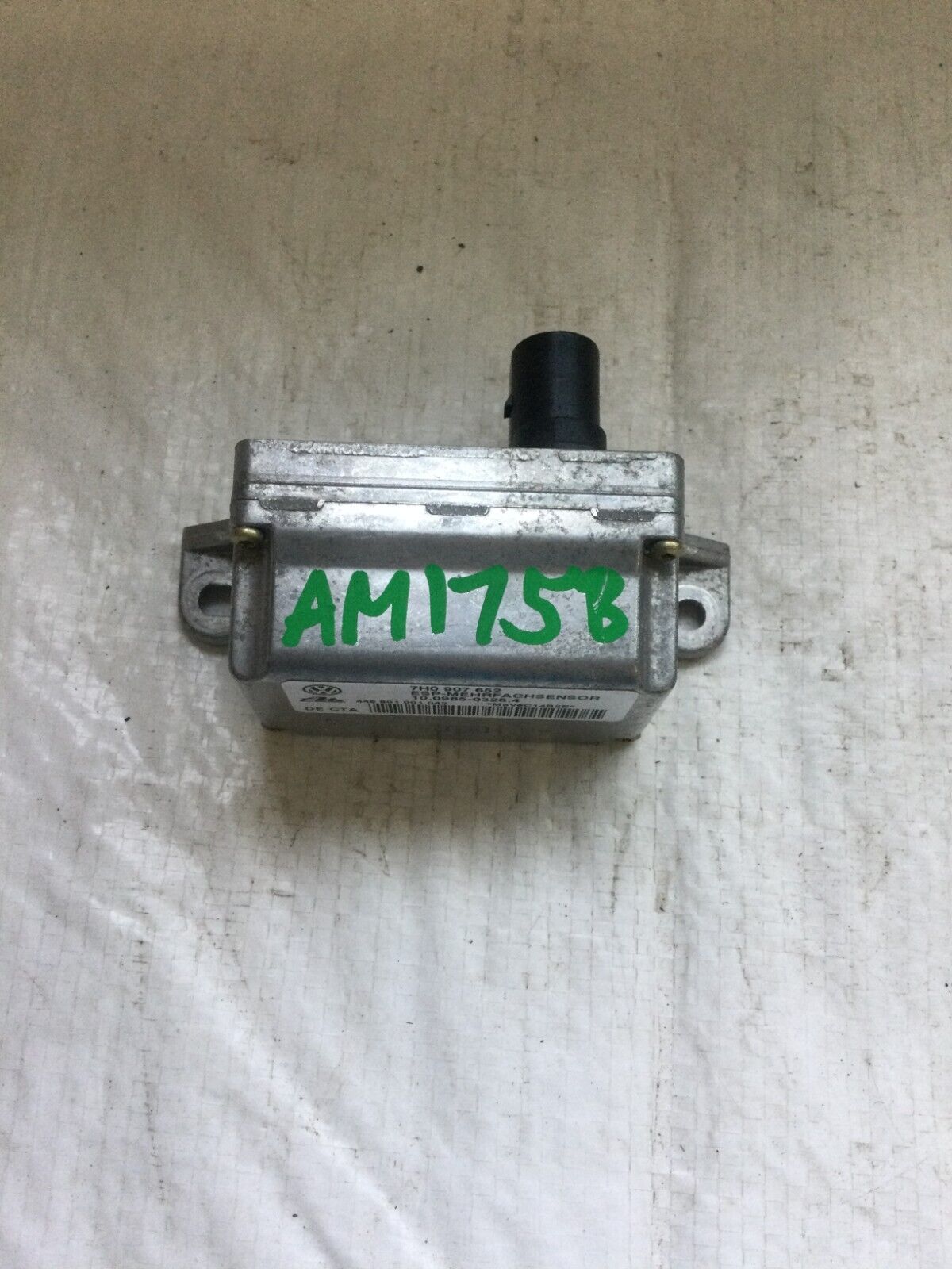 2007 Volkswagen Touareg Yaw Rate Acceleration Speed Sensor Module  7H0907652 OEM