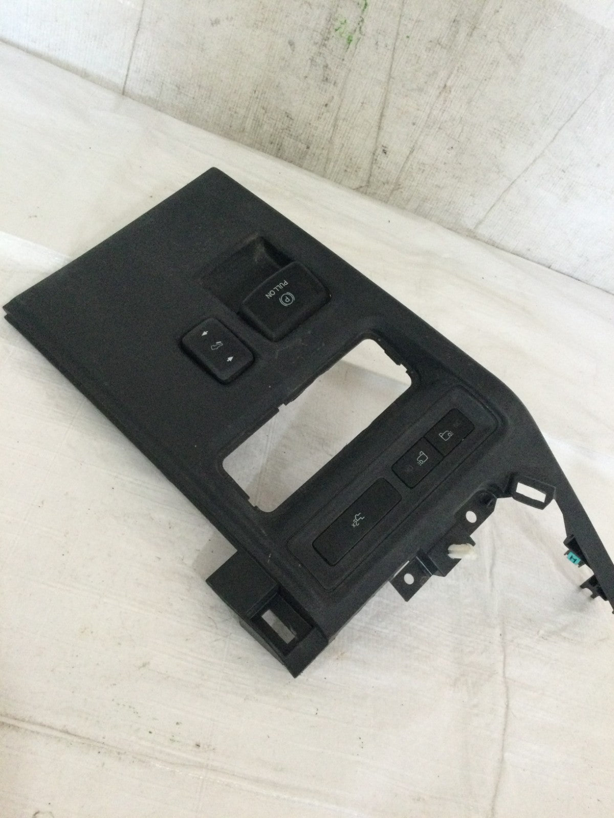 2023 Ford F150 F-150 Left Side Dash Trim OEM ML3B 15043D12 EF319W