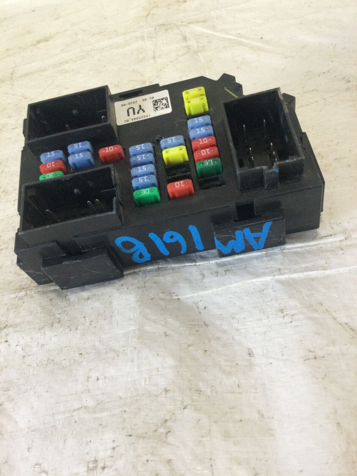 2007-2009 Cadillac Escalade  ESV Inertior Cabin Fuse Box 15925044_02 OEM