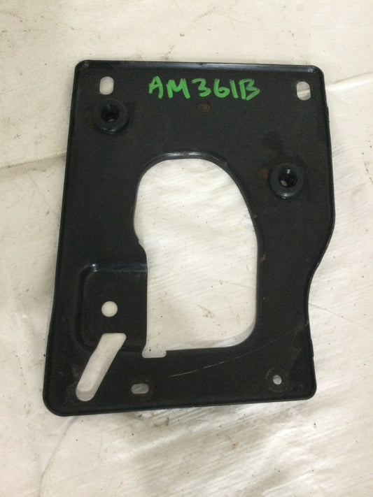 2014 GMC Sierra 2500 6.6L Air Cleaner Adapter Bracket OEM 23425108