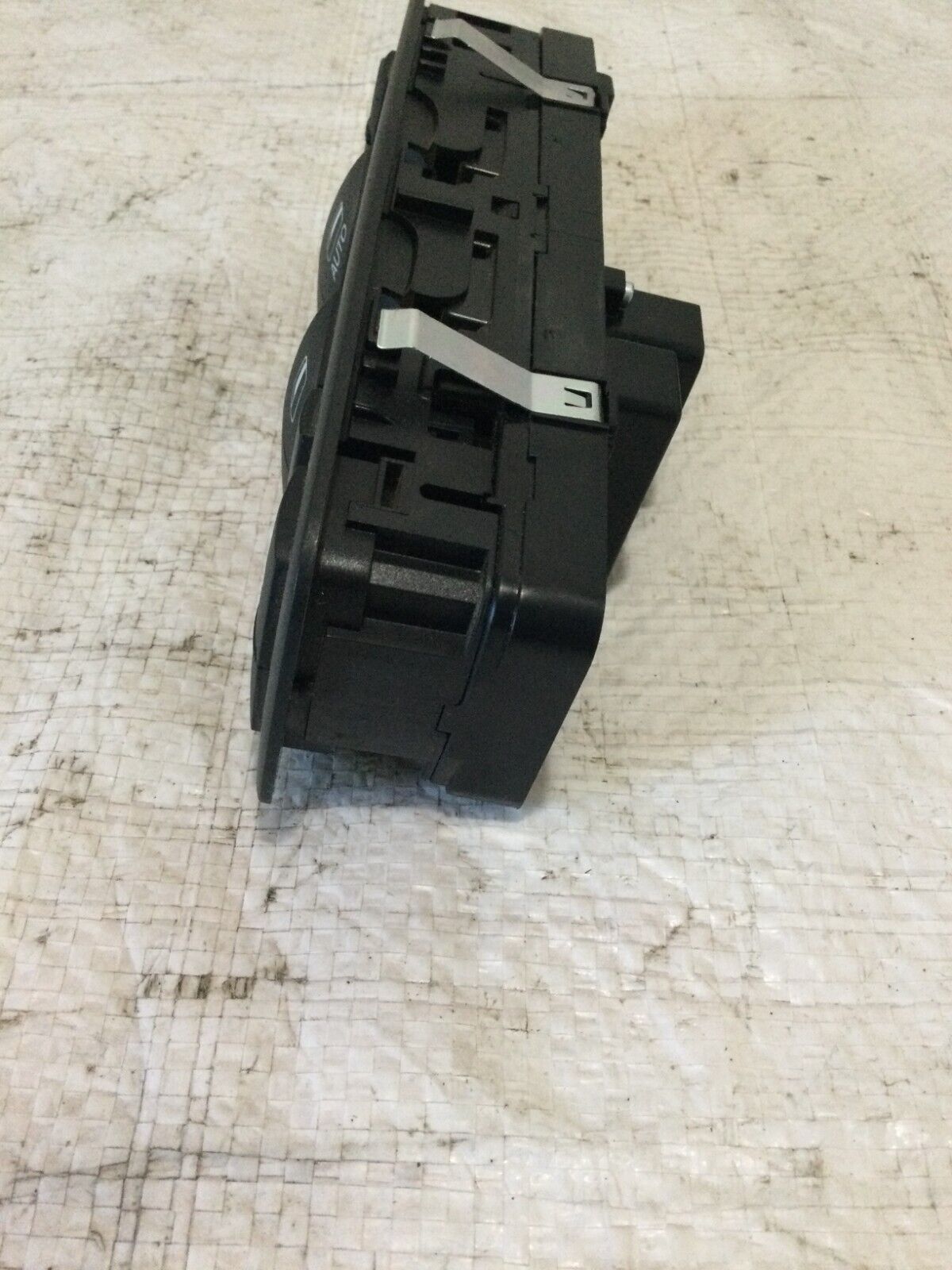 2019 RAM 1500 Front Left Driver Door Master Power Window Switch 68262252AC OEM