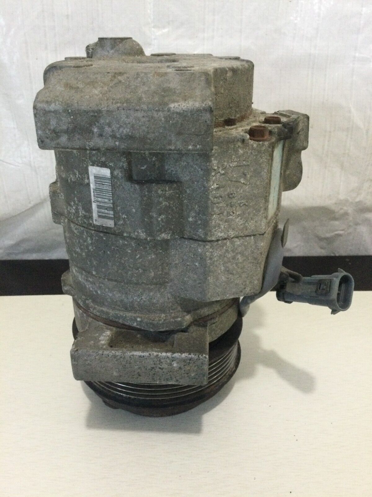 2006 GMC Sierra 2500HD 6.6L Turbo Diesel A/C Compressor OEM