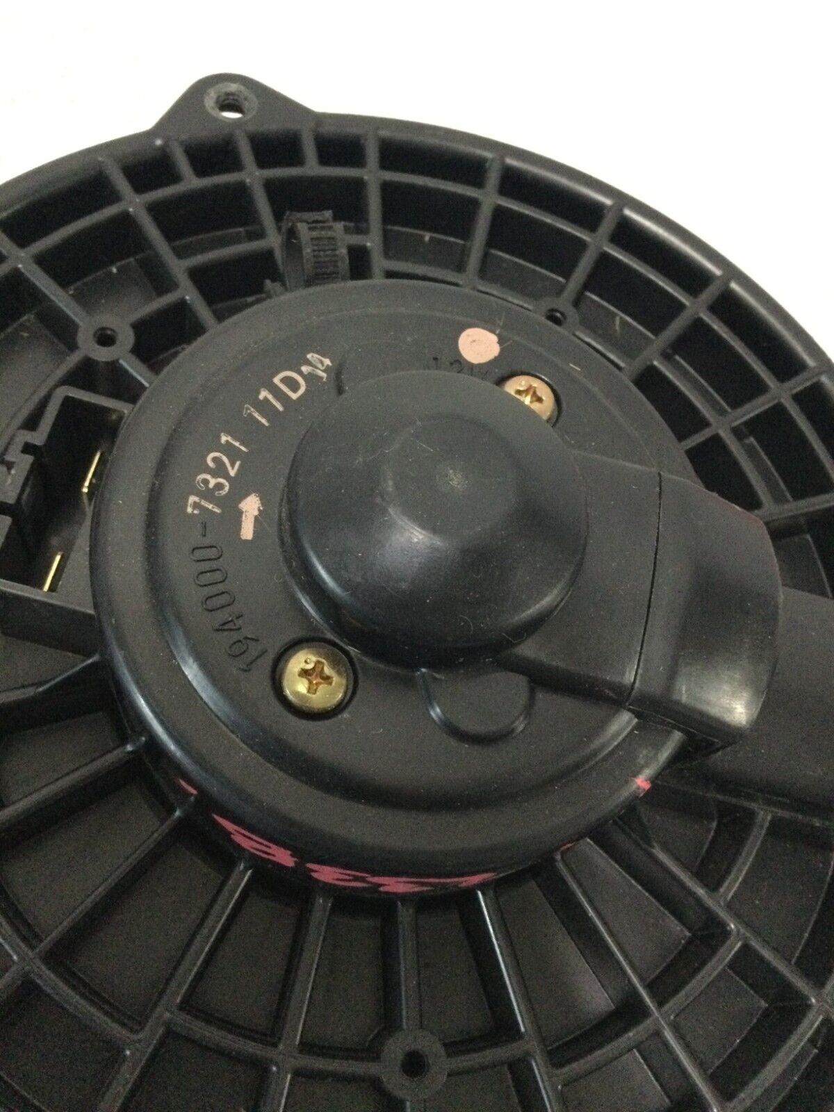 2003 Toyota Highlander  A/C Heater Blower Motor OEM