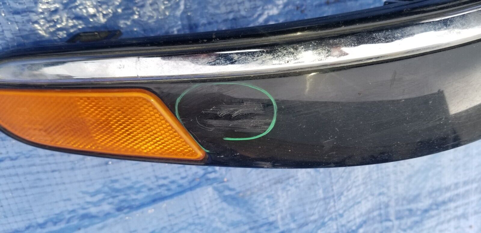 2004 Mercedes Benz S430 Right Front Turn Signal Reflector Light W/ Housing Trim