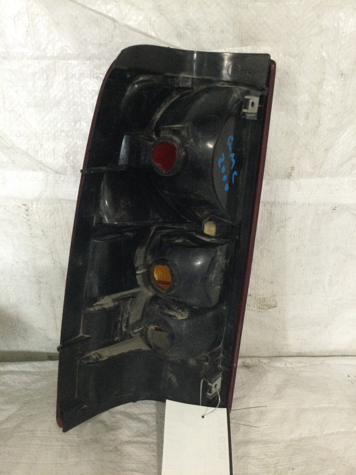 2000 Chevrolet Silverado 1500 Right Side Tail Light Lamp OEM