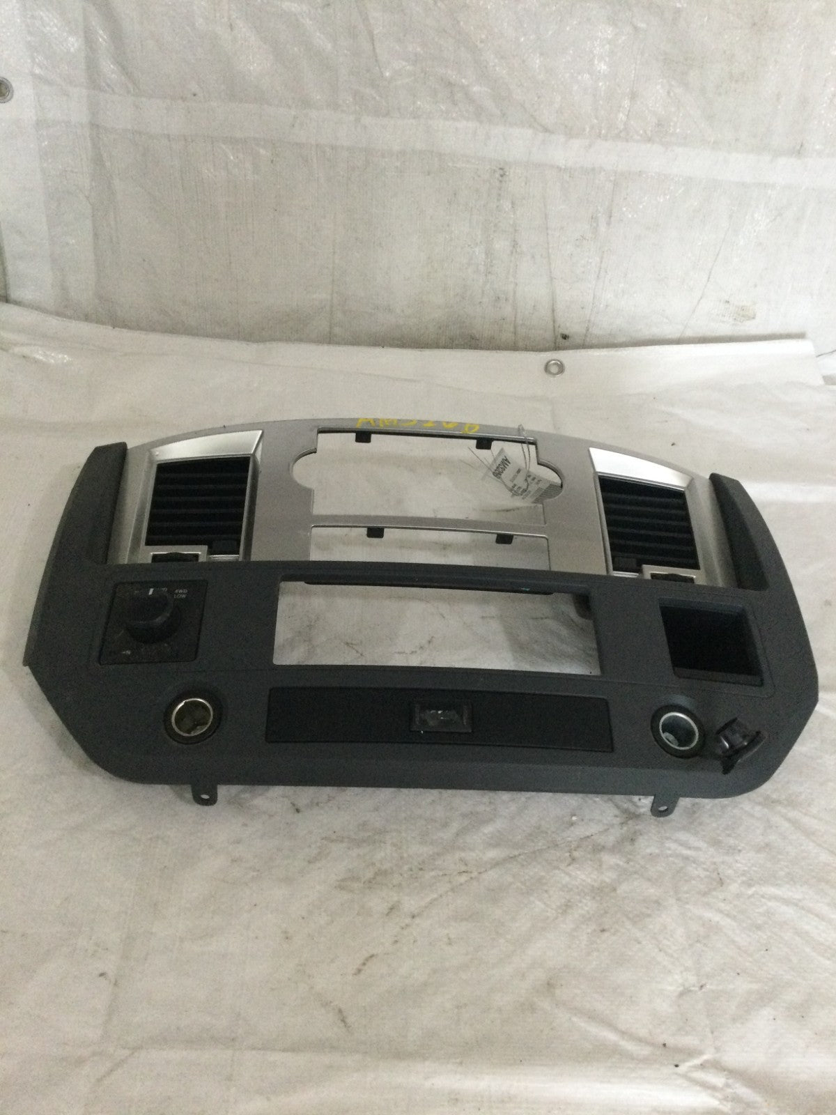 2007 Dodge Ram 1500 Dash Radio Climate Control Vents Trim Bezel OEM 5KR601DHAB