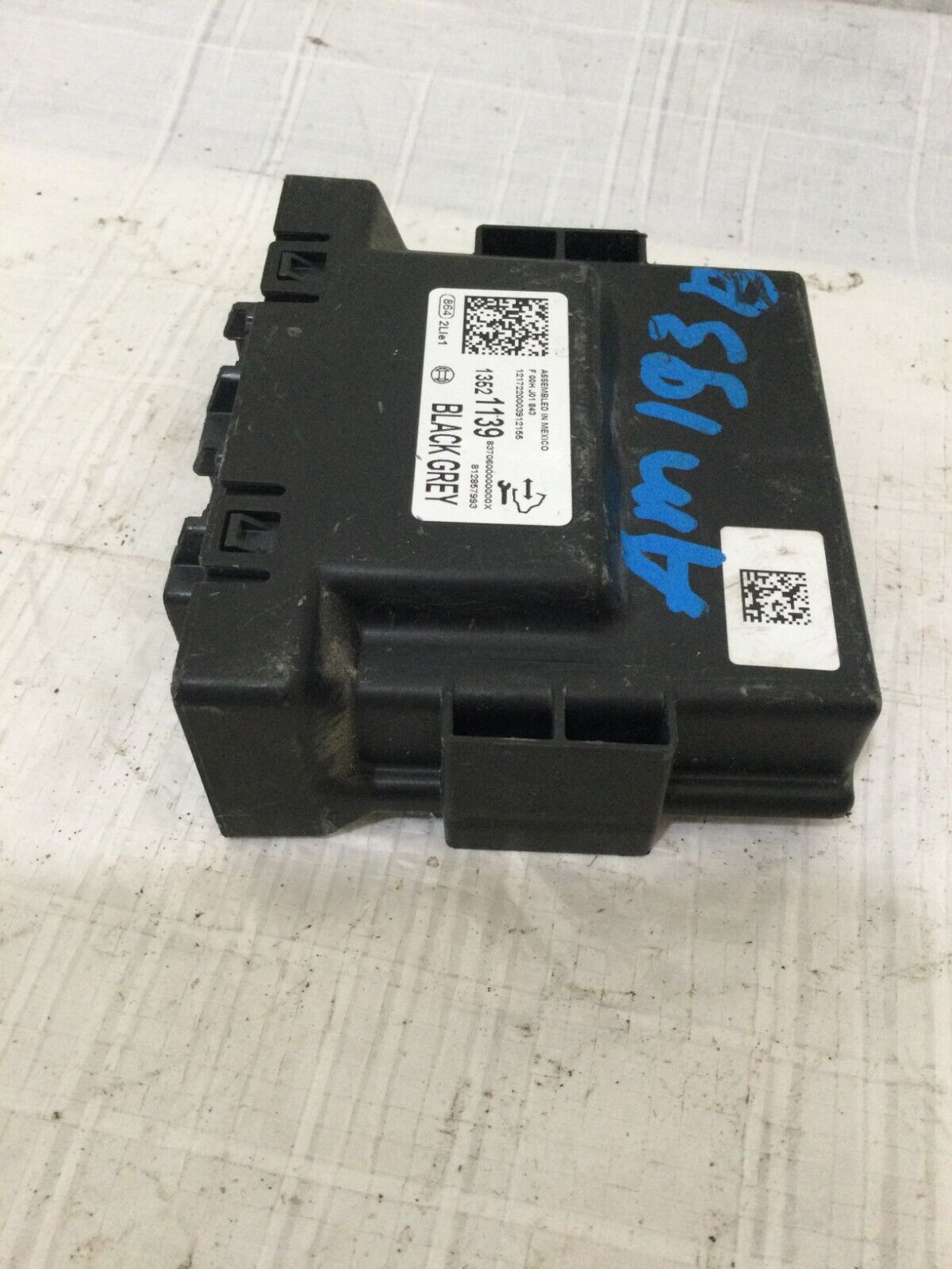 2018 Chevrolet Silverado 1500 Left Driver Park Assist Control Module - 13521139